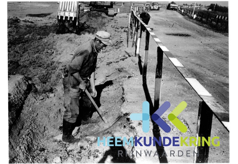 Foto 5. Man aan het graven
